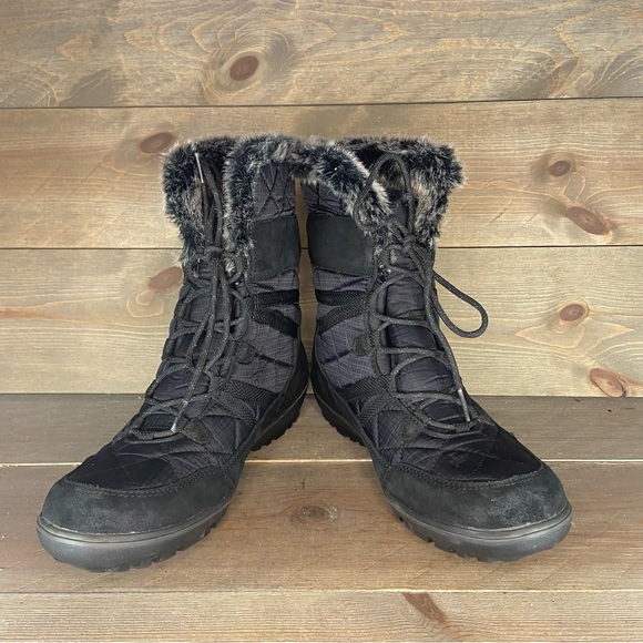 Ll bean tek 2.5 womens size 9.5 boots black Waterproof lined fur snow shoes - Picture 3 of 8